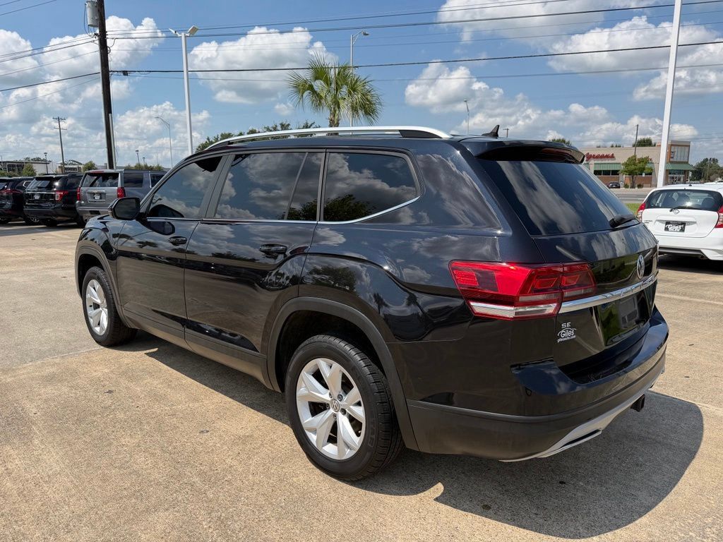 Used 2019 Volkswagen Atlas SE w/ Towing Package FWD image 3