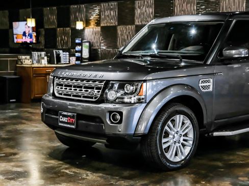 Used 2015 Land Rover LR4 HSE LUX AWD/4WD image 8