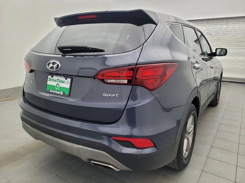 Used 2018 Hyundai Santa Fe Sport FWD image 9