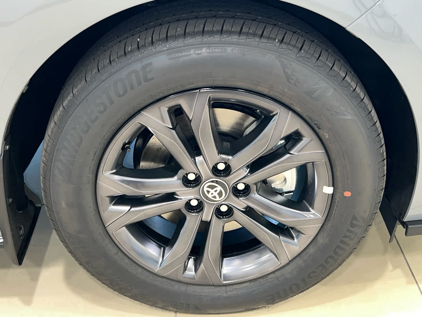 New 2026 Toyota Sienna XSE AWD/4WD image 4