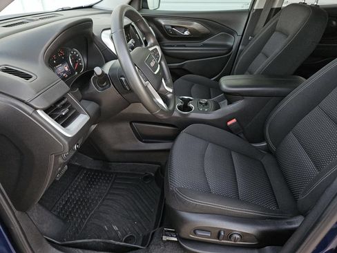 Used 2023 GMC Terrain SLE w/ Driver Convenience Package FWD image 24