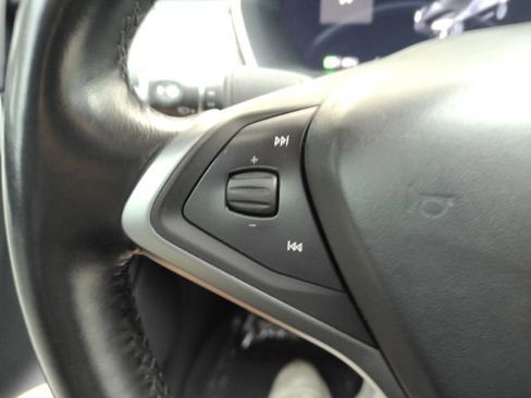 Used 2019 Tesla Model S Performance image 40