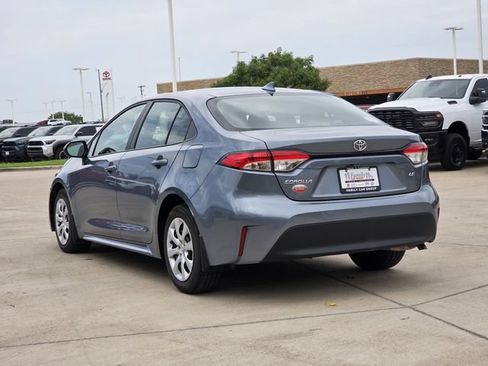 Used 2024 Toyota Corolla LE FWD image 3