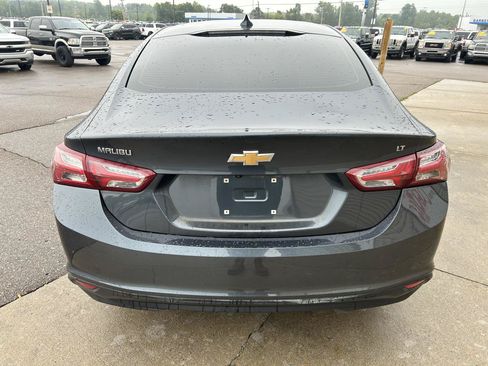 Used 2019 Chevrolet Malibu LT FWD image 6