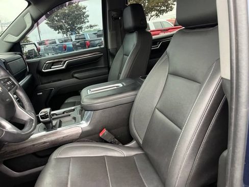 Used 2022 Chevrolet Silverado 1500 LTZ AWD/4WD image 8