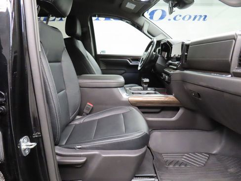 Used 2023 Chevrolet Silverado 1500 LT Trail Boss w/ Protection Package image 23