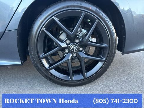 Used 2023 Honda Civic Sport image 19