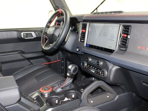 New 2025 Ford Bronco Raptor image 37