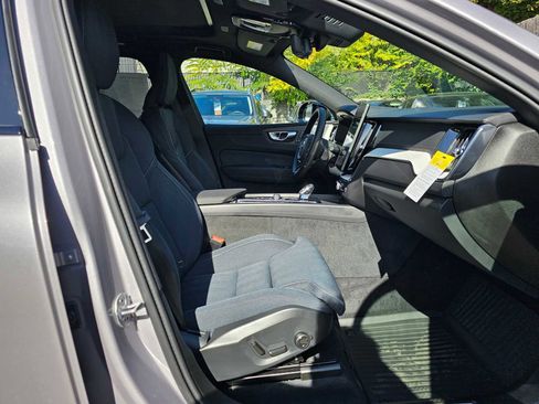 New 2026 Volvo XC60 B5 Ultra w/ Protection Package Premier image 10