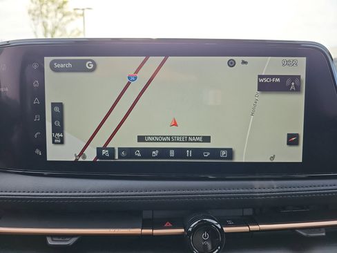 Used 2023 Nissan Ariya FWD image 22