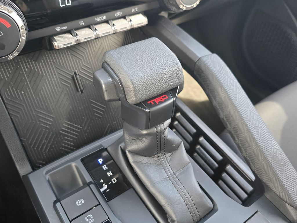 Certified 2025 Toyota Tacoma TRD Sport AWD/4WD image 30