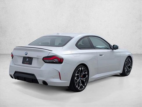 Used 2025 BMW 230i Coupe w/ M Sport Package RWD image 5
