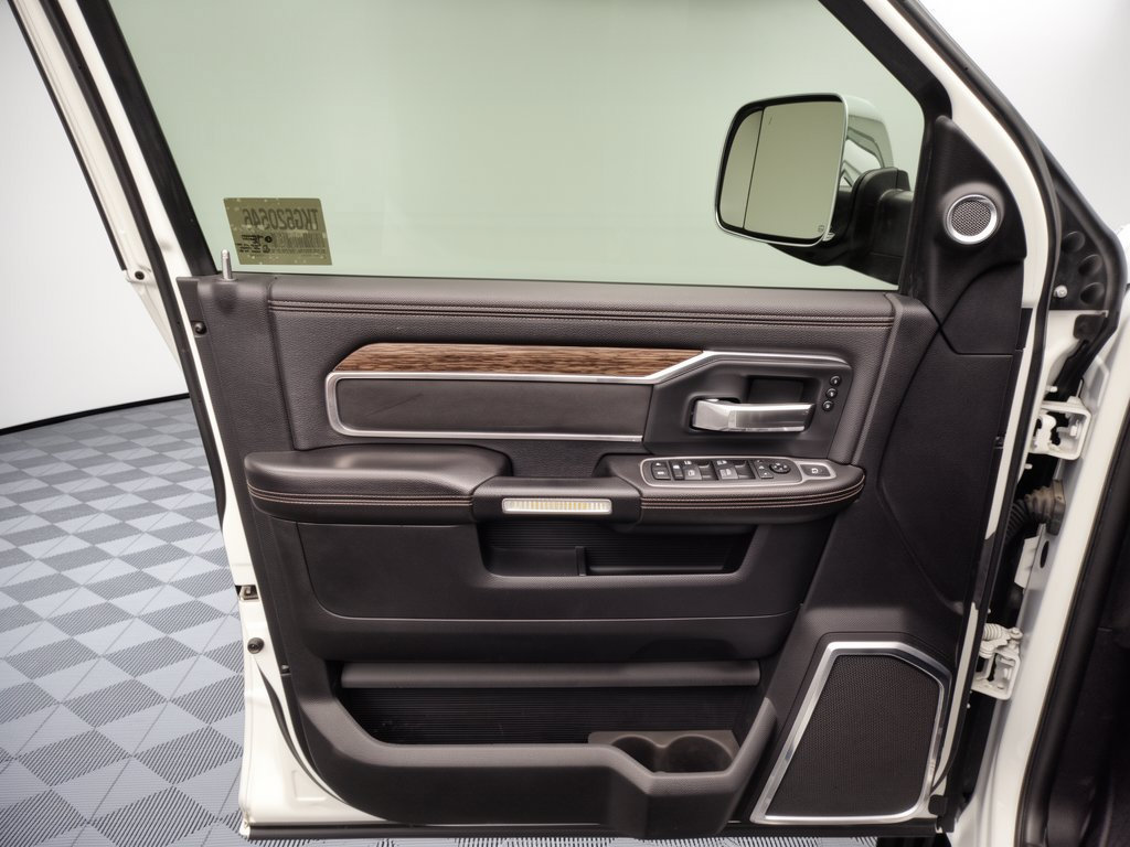 Used 2019 RAM 2500 Laramie AWD/4WD image 14