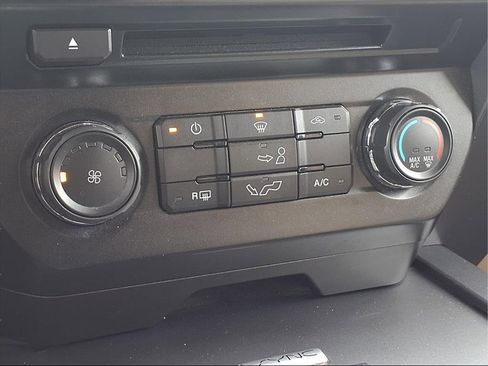 Used 2016 Ford F150 XLT w/ Equipment Group 301A Mid image 7