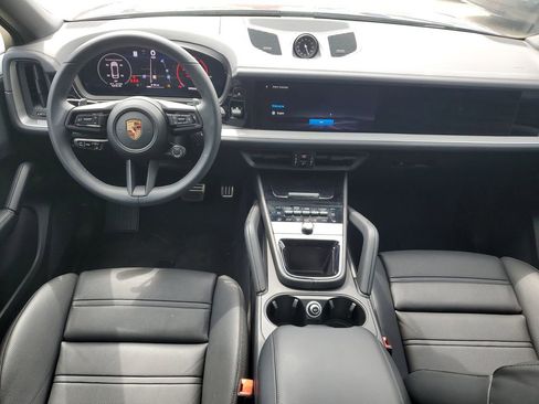 Used 2026 Porsche Cayenne S AWD/4WD image 18