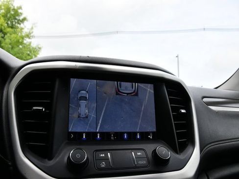 Used 2020 GMC Acadia SLT w/ Driver Alert Package II AWD/4WD image 13