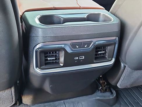 Used 2026 GMC Sierra 2500 Denali Ultimate w/ Max Trailering Package AWD/4WD image 17
