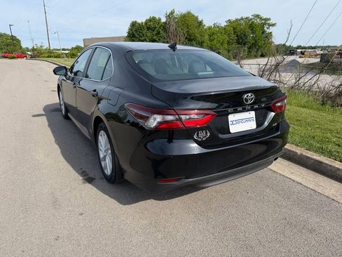 Used 2024 Toyota Camry LE FWD image 4