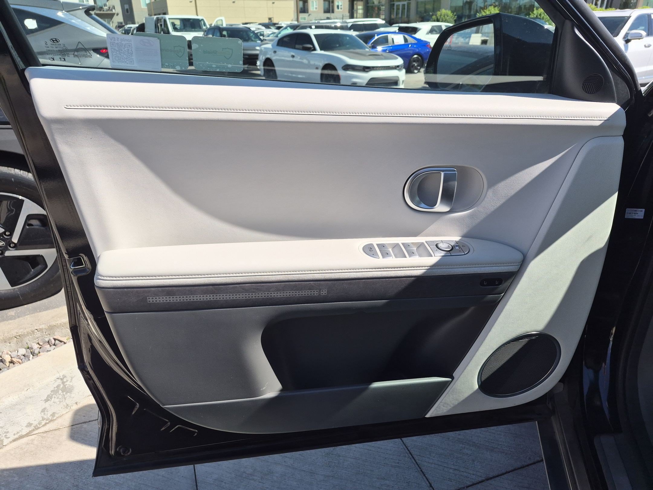 Certified 2024 Hyundai Ioniq 5 Limited AWD/4WD image 14