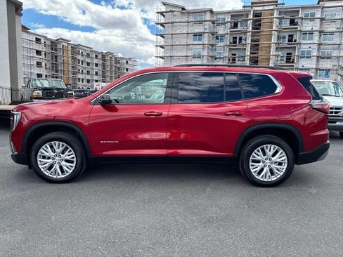 Used 2026 GMC Acadia Elevation w/ Elevation Premium Package AWD/4WD image 3