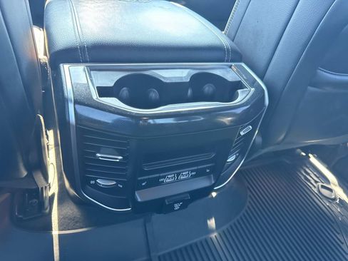 Used 2021 RAM 1500 Laramie AWD/4WD image 19
