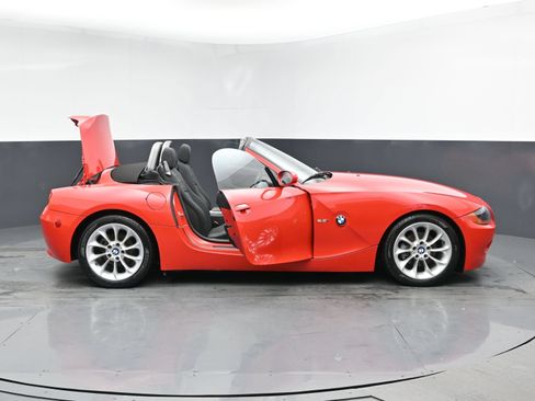 Used 2004 BMW Z4 2.5i RWD image 29