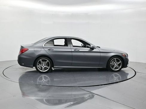 Used 2017 Mercedes-Benz C 300 4MATIC Sedan image 2