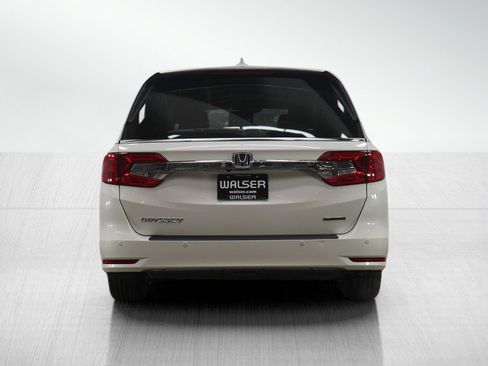Used 2018 Honda Odyssey Touring image 4