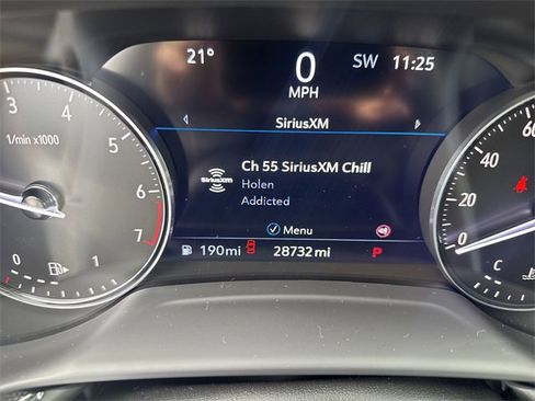 Used 2023 Buick Envision Essence image 12