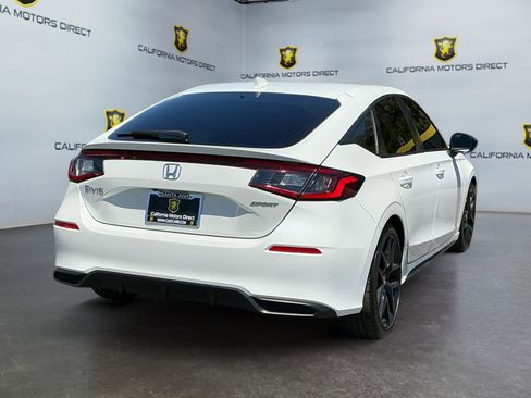 Used 2023 Honda Civic Sport image 5