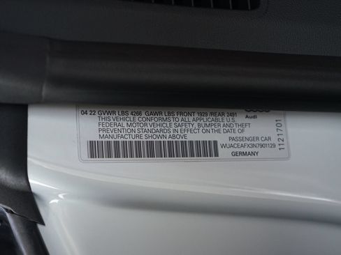 Used 2022 Audi R8 V10 performance RWD image 30