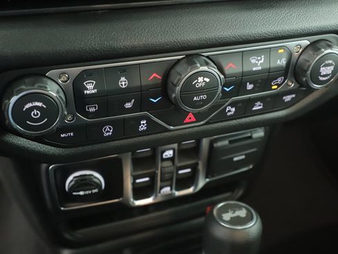 New 2026 Jeep Wrangler Sport S image 14