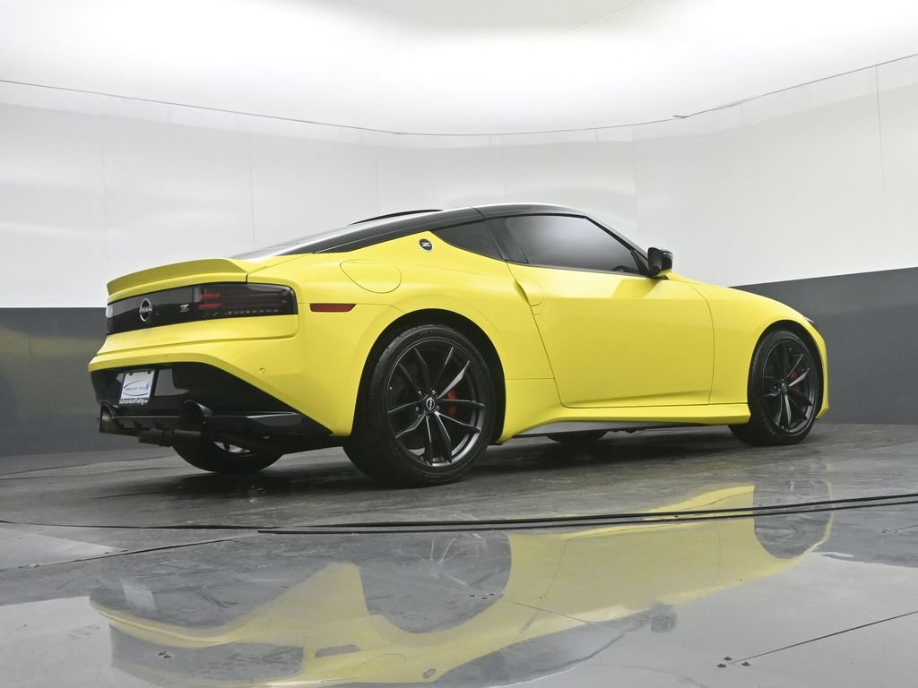 Used 2023 Nissan Z w/ Floor Mat Package (L93) RWD image 49