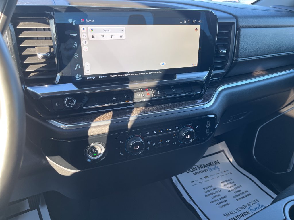 Used 2024 Chevrolet Silverado 1500 LT AWD/4WD image 18