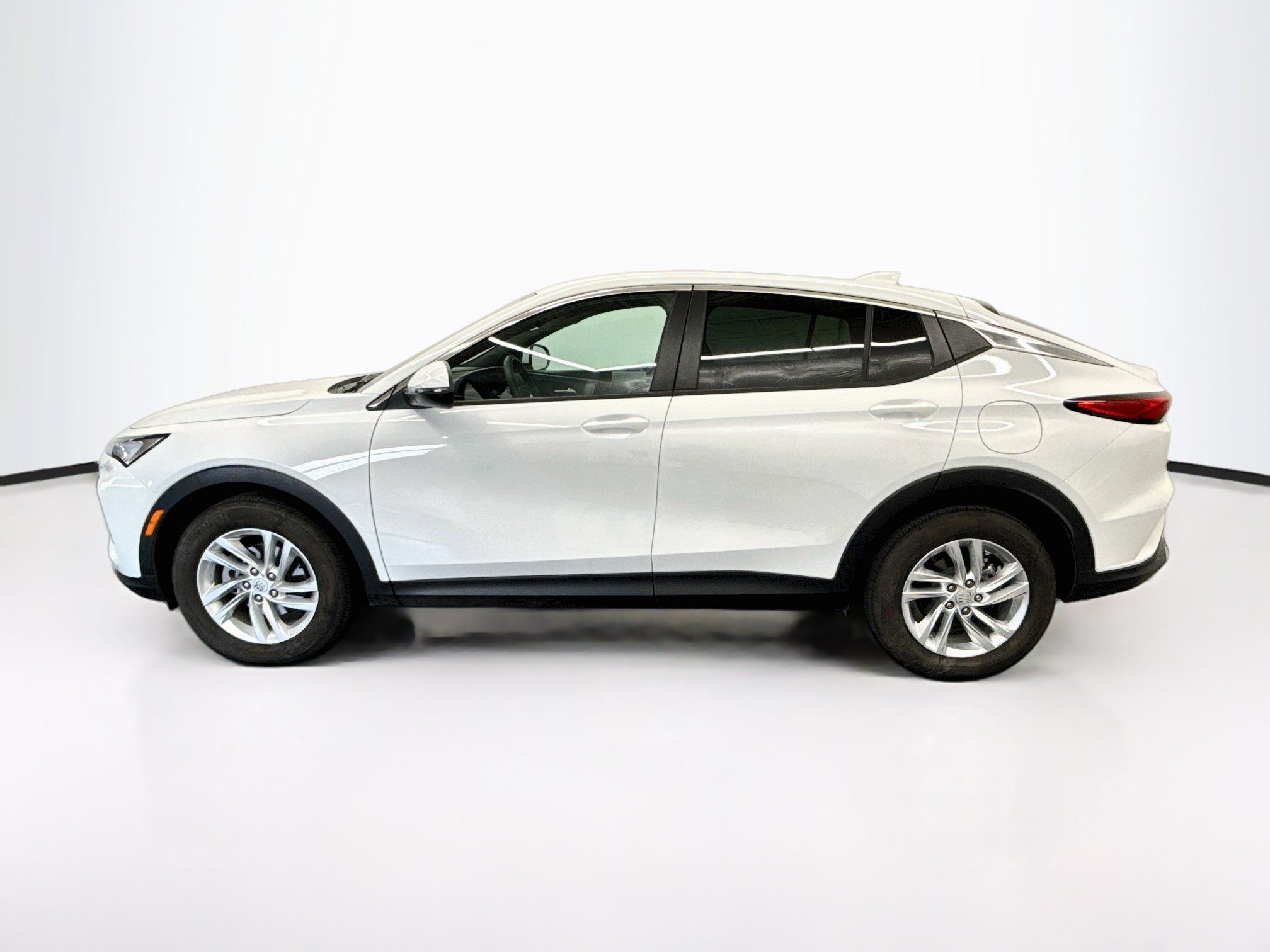 Used 2026 Buick Envista Preferred FWD image 4
