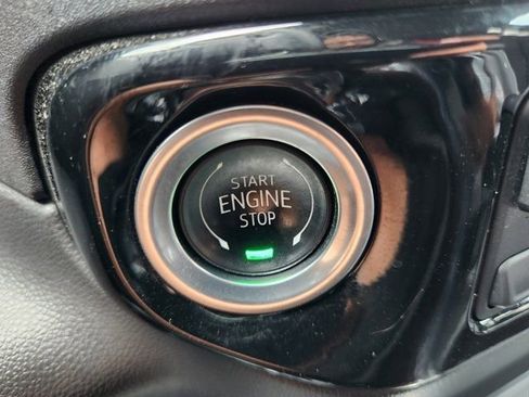 Used 2024 Chevrolet Silverado 1500 LT Trail Boss w/ Convenience Package II image 8