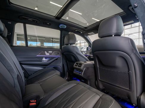 New 2026 Mercedes-Benz GLS 63 AMG 4MATIC image 28