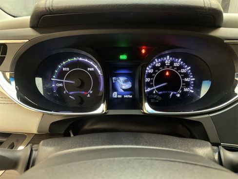 Used 2014 Toyota Avalon Limited image 14