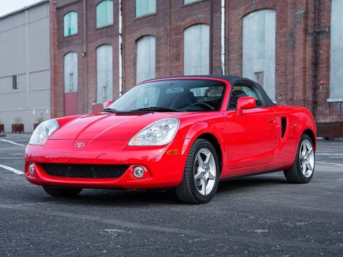 Used 2003 Toyota MR2 image 50