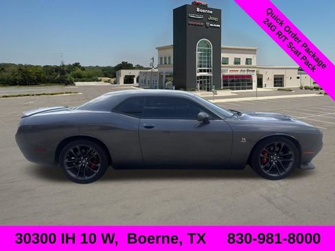 Used 2022 Dodge Challenger R/T Scat Pack RWD image 2