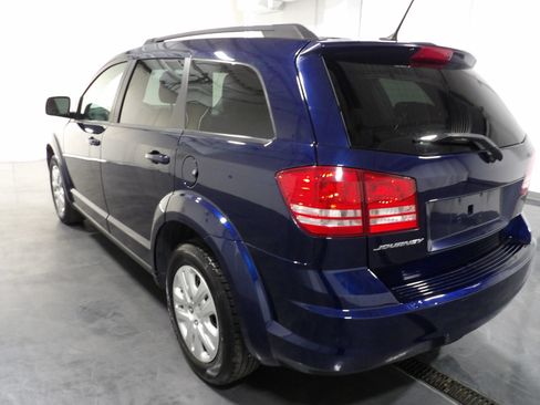 Used 2018 Dodge Journey SE FWD image 6