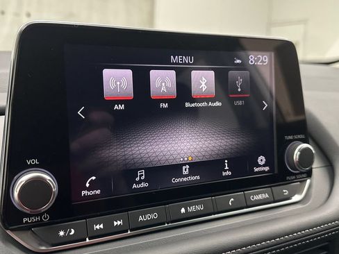 New 2026 Nissan Rogue SV AWD/4WD image 18