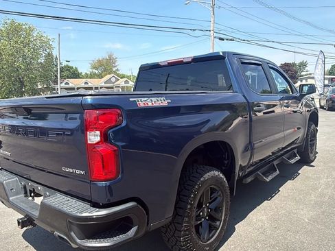 Used 2021 Chevrolet Silverado 1500 Custom Trail Boss AWD/4WD image 11