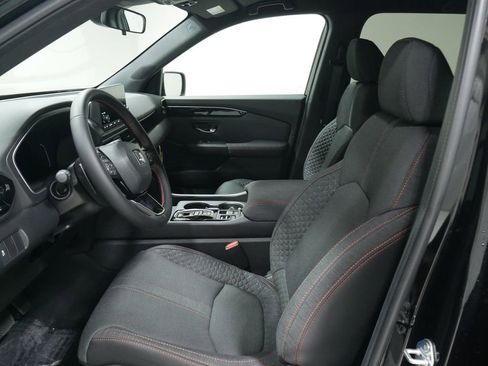 New 2025 Honda Pilot Sport image 12
