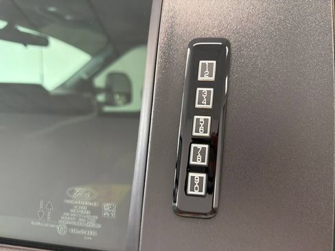 Used 2024 Ford F350 XLT w/ FX4 Off-Road Package AWD/4WD image 10