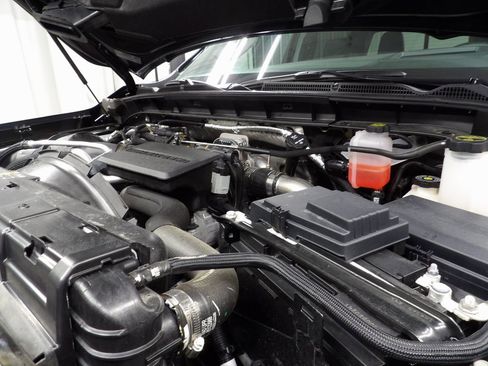 Used 2025 GMC Sierra 2500 Denali w/ Denali Reserve Package image 27