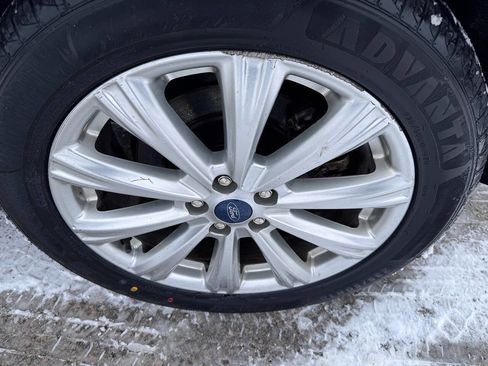 Used 2019 Ford Escape SEL image 18