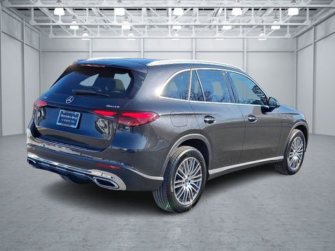 Used 2026 Mercedes-Benz GLC 300 4MATIC image 6