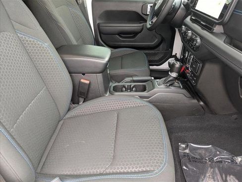 Used 2024 Jeep Wrangler Unlimited Rubicon 4xe w/ Safety Group image 20