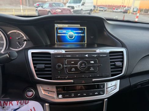 Used 2013 Honda Accord EX image 22